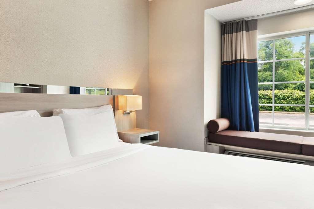 Microtel Inn & Suites By Wyndham Florence/Cincinnati Airpo Cameră foto